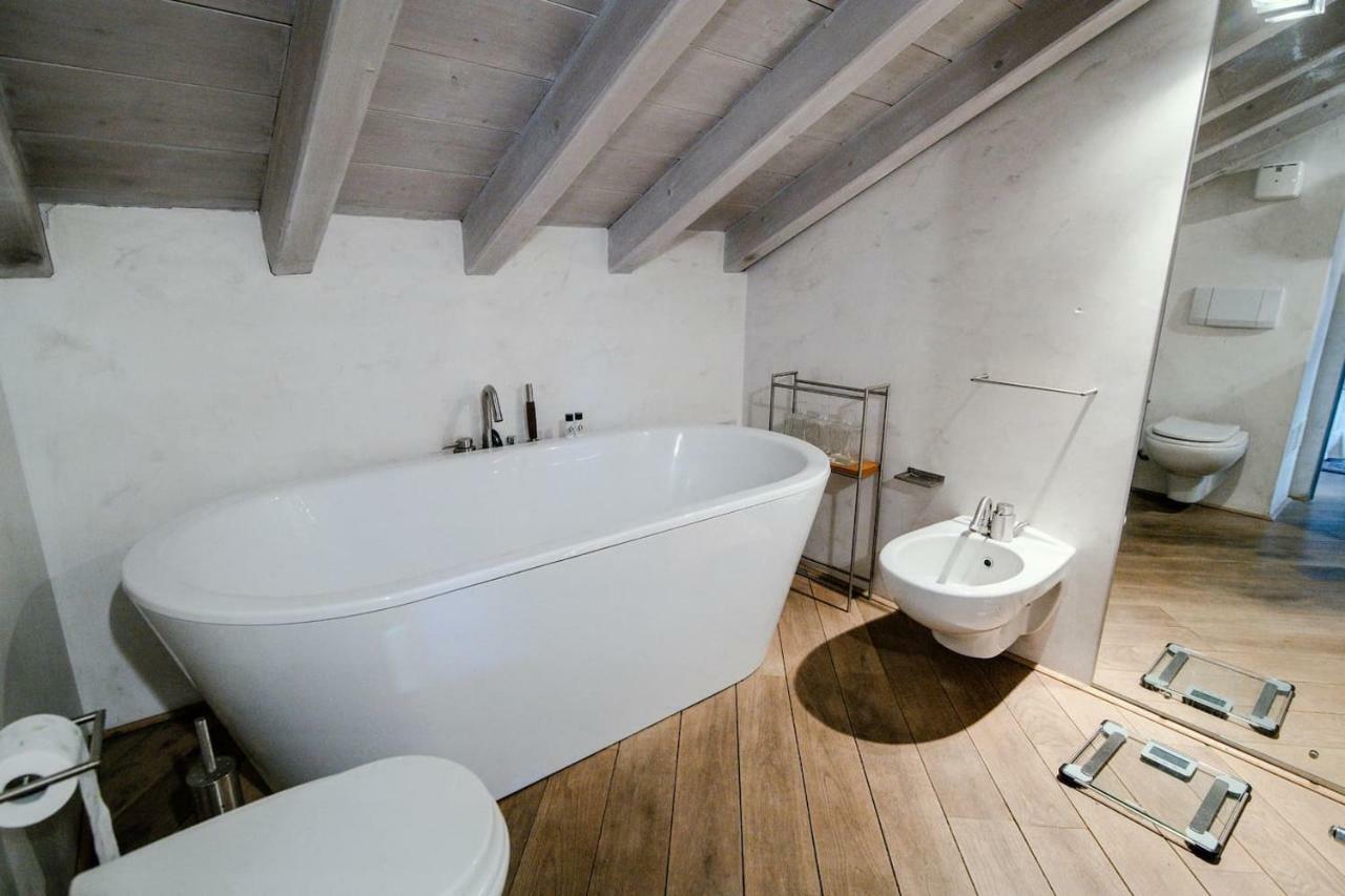 Sailer Loft - By House Of Travelers - Daire Como Dış mekan fotoğraf