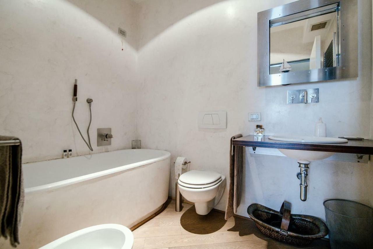 Sailer Loft - By House Of Travelers - Daire Como Dış mekan fotoğraf
